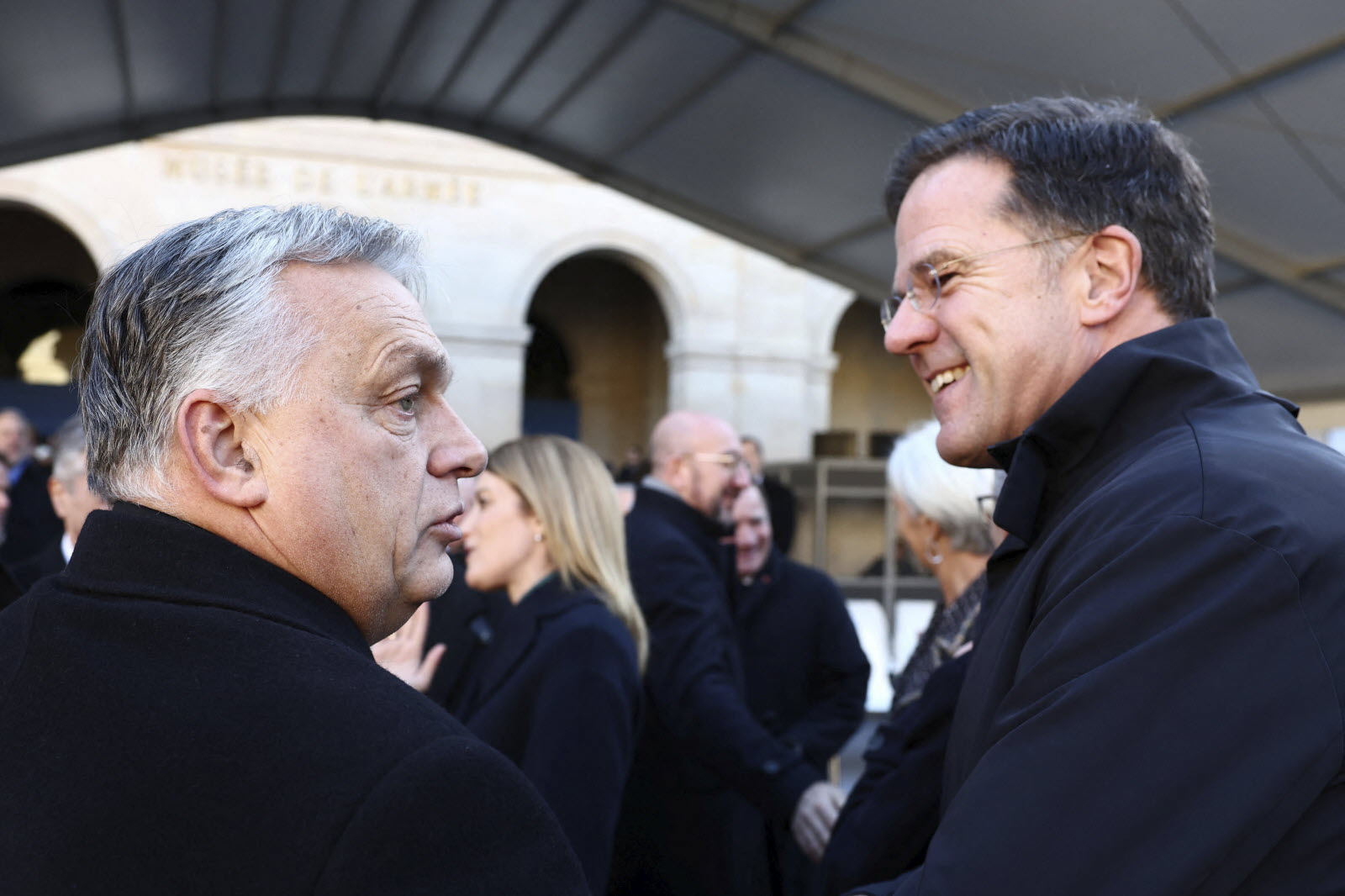 La présence intéressée de Viktor Orban lors de la cérémonie d’hommage à Jacques Delors